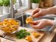 Comment nettoyer les chanterelles pour une cuisine saine et savoureuse apprenez à nettoyer les chanterelles correctement pour préserver leur saveur et profiter d'une cuisine saine et délicieuse.